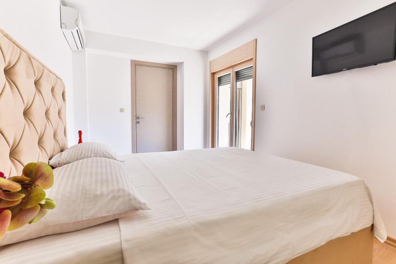 Montesun Fontana Apartments Budva Kültér fotó