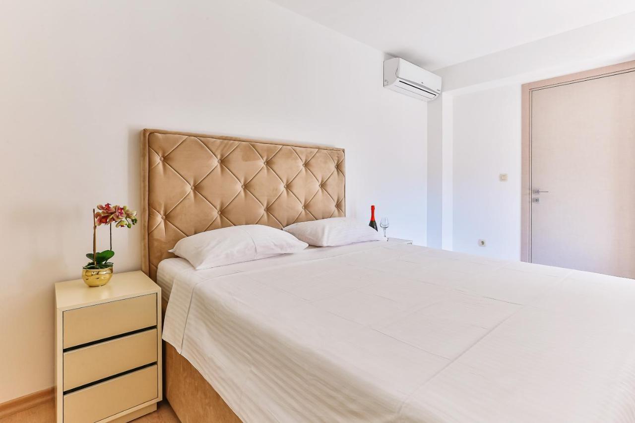 Montesun Fontana Apartments Budva Kültér fotó