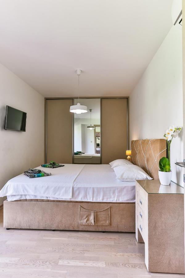 Montesun Fontana Apartments Budva Kültér fotó